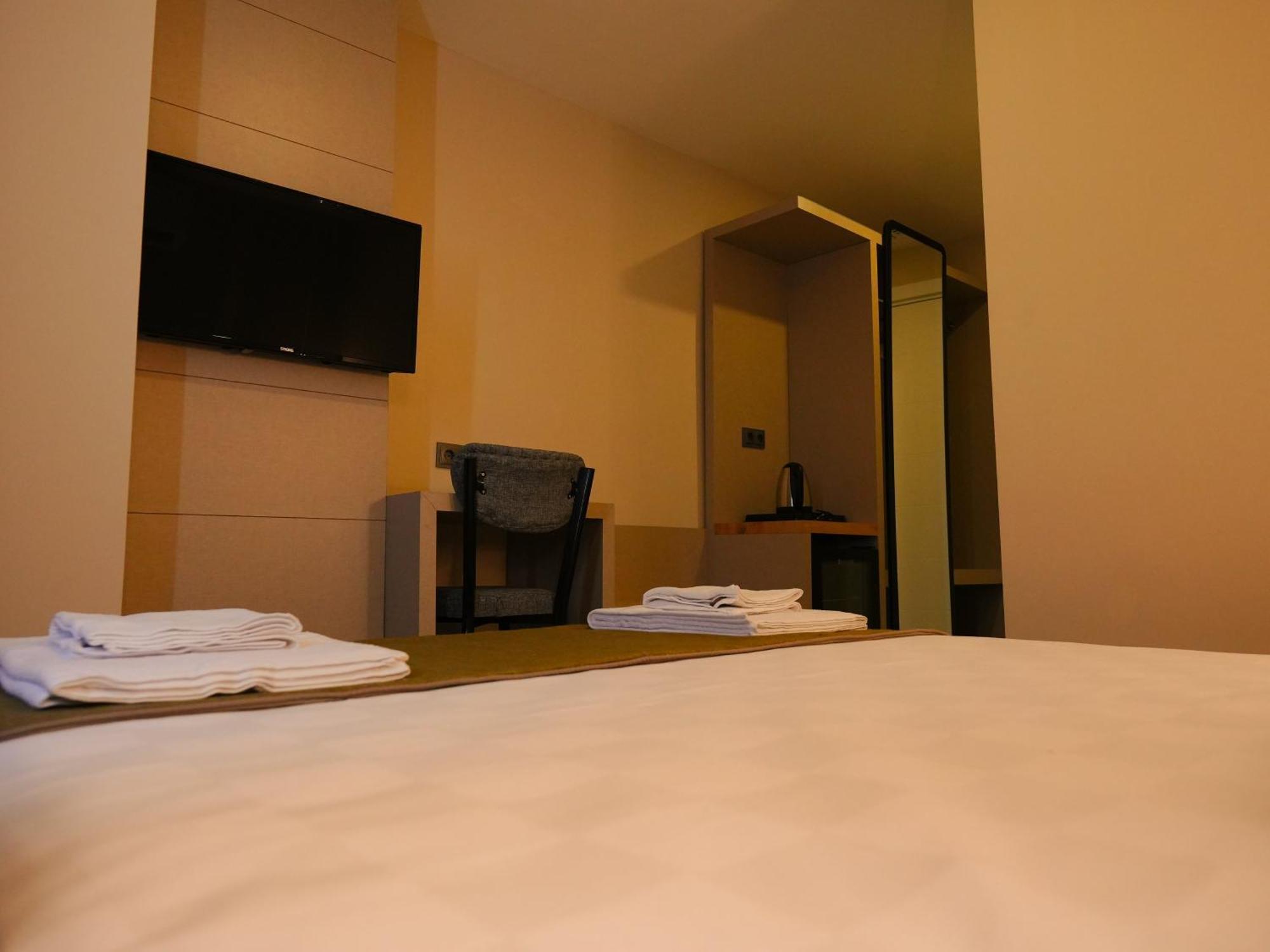 Bonnie City Hotel Antalya Kültér fotó