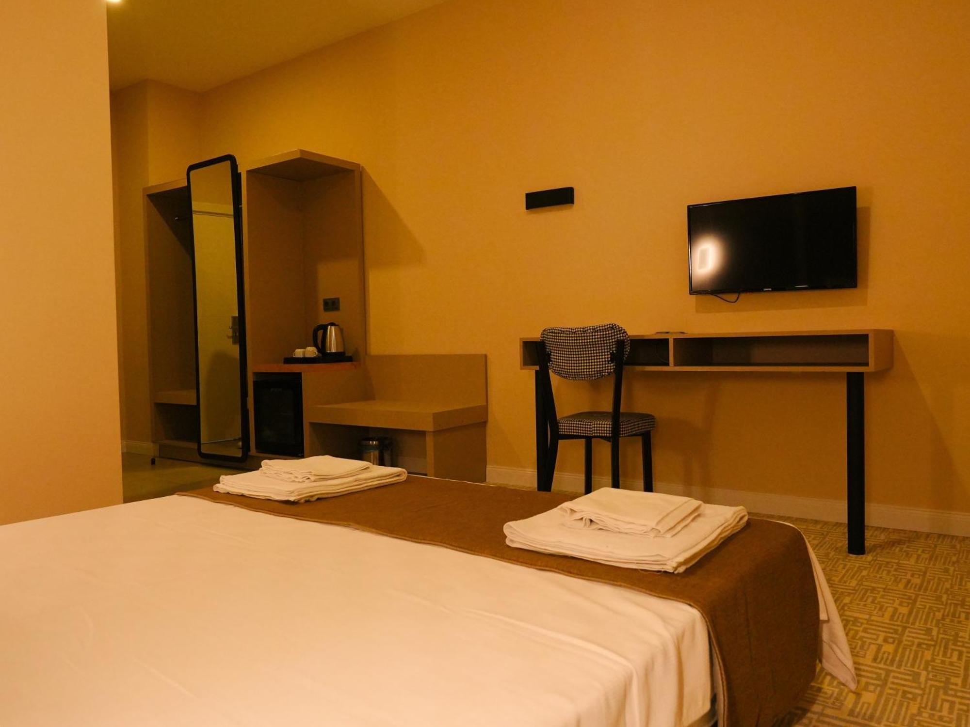 Bonnie City Hotel Antalya Kültér fotó